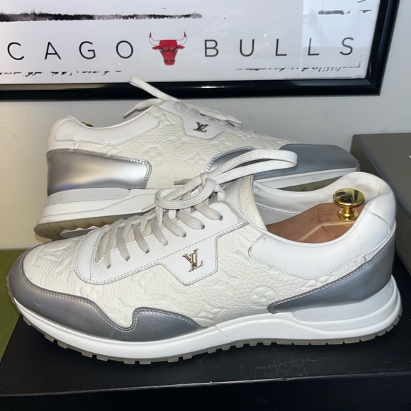 2021 Louis Vuitton Run Away Low Sneakers - Picture 1 of 12